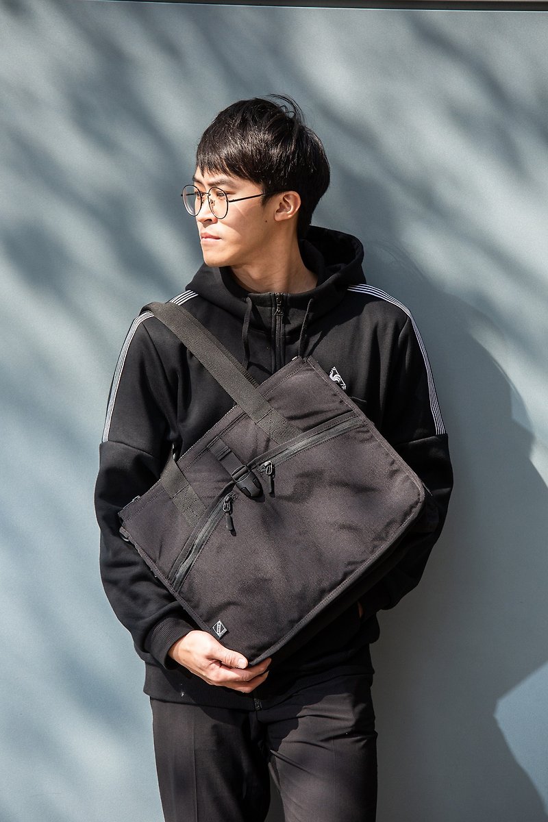 MIT Leisure Handbag Shoulder Bag Briefcase Laptop Bag【two colors - in stock】 - กระเป๋าถือ - ไนลอน สีดำ