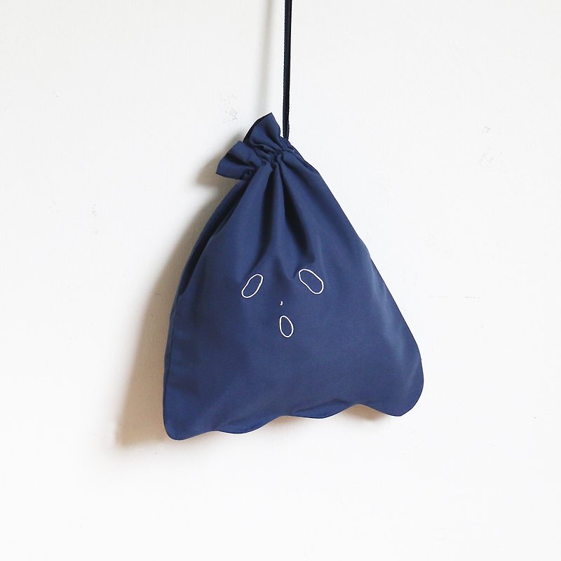 ghost lunch bag (navy) - กระเป๋าเครื่องสำอาง - เส้นใยสังเคราะห์ สีน้ำเงิน