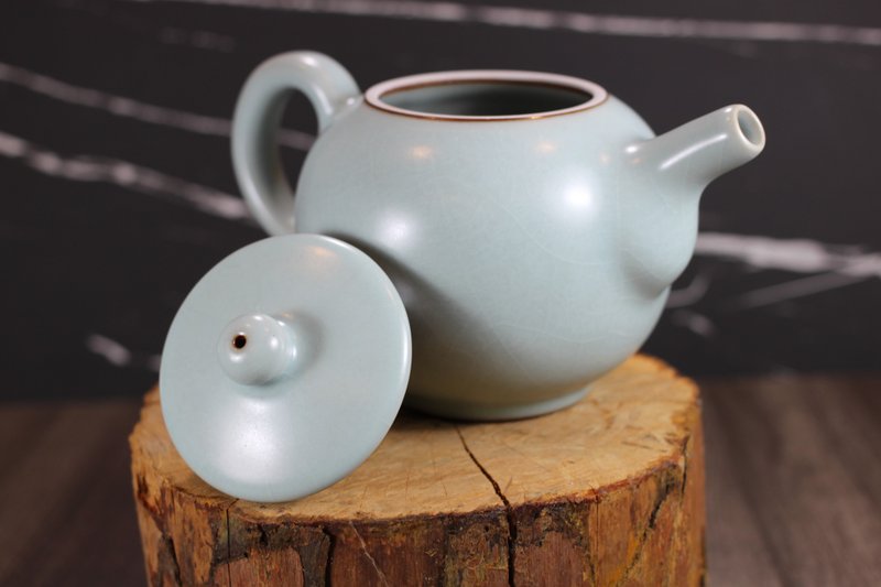 【送禮好物】超大 天青汝窯 手工茶壺 鶯歌陶藝名家葉敏祥手作 - 茶壺/茶杯/茶具 - 瓷 