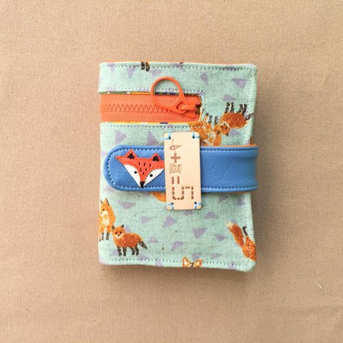 *Triangle small fox blue green cloth short clip*
