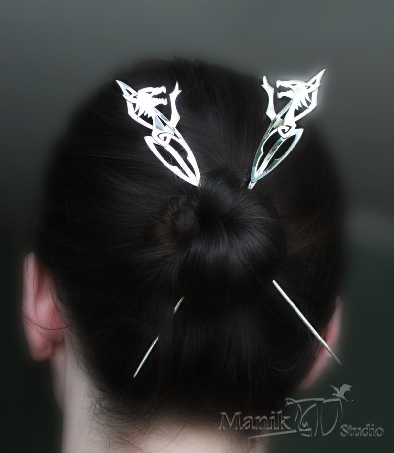 Hairpins Fenrir | Celtic wolf | Norse mythology | handmade jewelry - เครื่องประดับผม - โลหะ สีเงิน