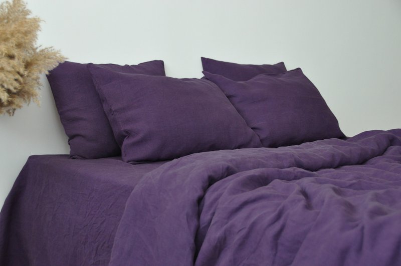 Deep purple linen pillowcase / Violet pillow cover / Euro, American, Taiwan size - 寢具/床包 - 亞麻 紫色