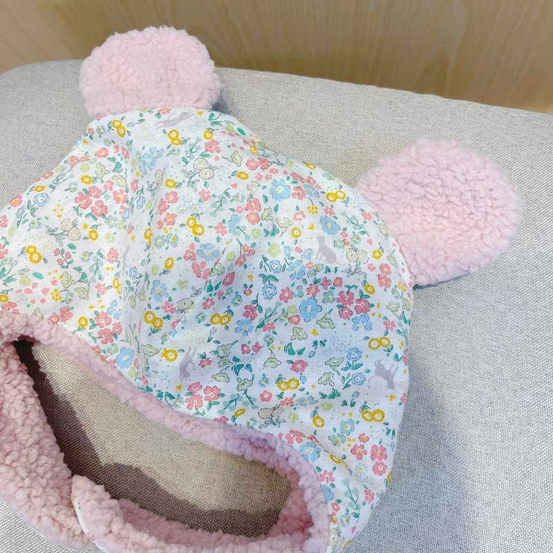 Korean crushed flower handmade baby warm lambswool flight hat ear hat baby hat baby gift - หมวกเด็ก - ผ้าฝ้าย/ผ้าลินิน 