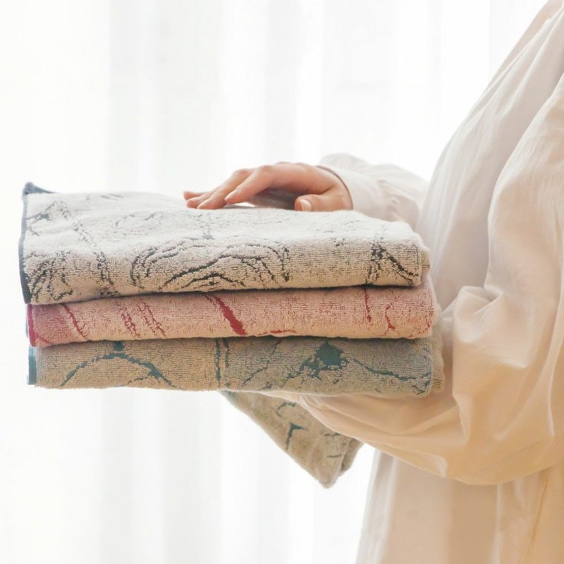 Imabari Tao soft long towel | bath towel | floral design | soft and comfortable | made in Japan - Towels - Cotton & Hemp Multicolor