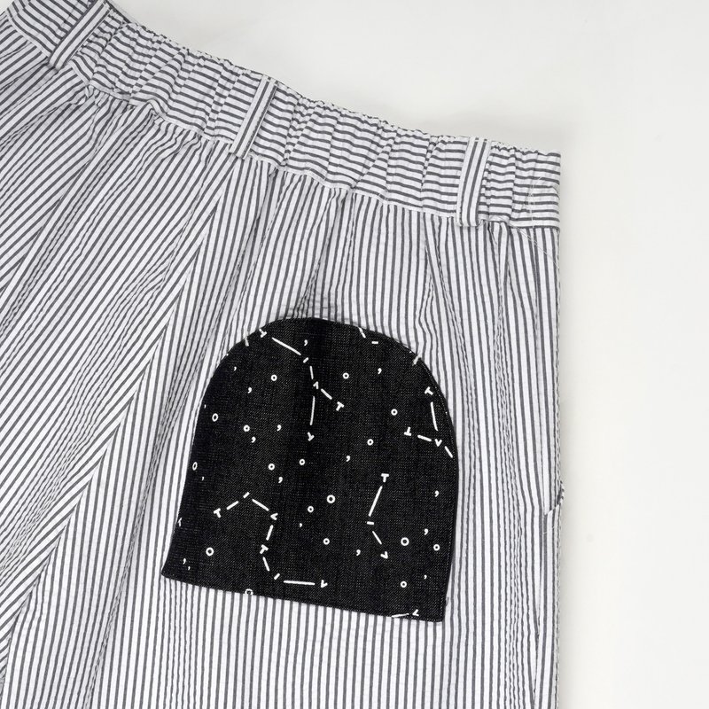 Window starry sky striped pleated shorts - Women's Shorts - Cotton & Hemp Gray