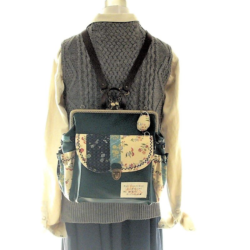 Back pocket & right zipper with Cross embroider  3 WAY backpack Japanese pattern - กระเป๋าเป้สะพายหลัง - หนังแท้ สีเขียว