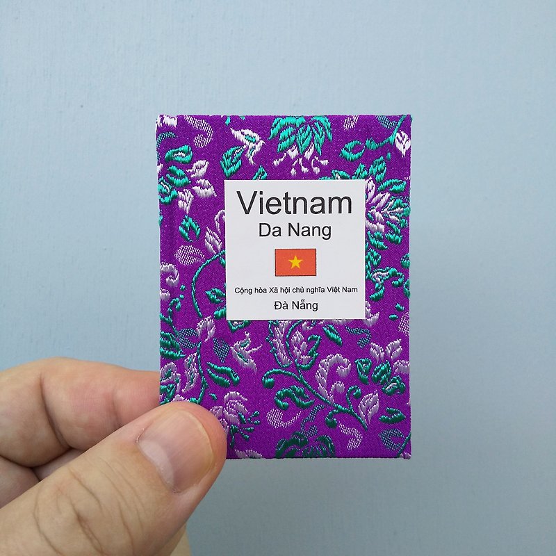 A small book born from travel Da Nang, Vietnam - หนังสือซีน - กระดาษ 