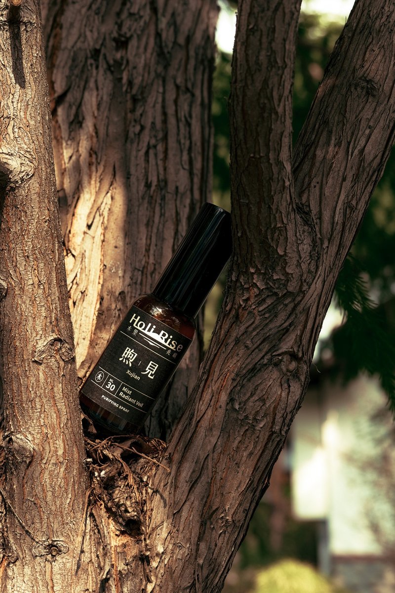 【 煦見 Xujian 空間噴霧 】肖楠桂花 × 木質調 × 植物精油30ml - 香氛/精油/擴香 - 其他材質 多色
