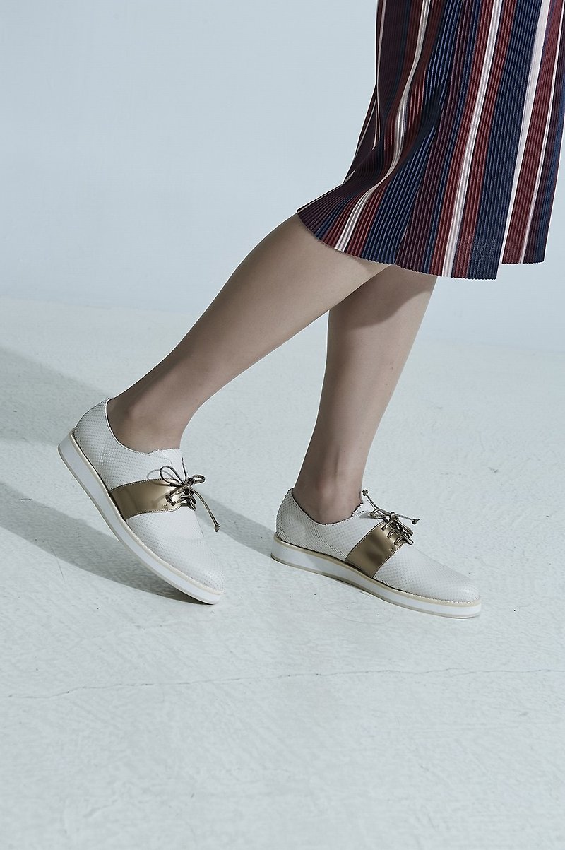 String straps round head leather casual shoes ancient gold - รองเท้าลำลองผู้หญิง - หนังแท้ สีทอง