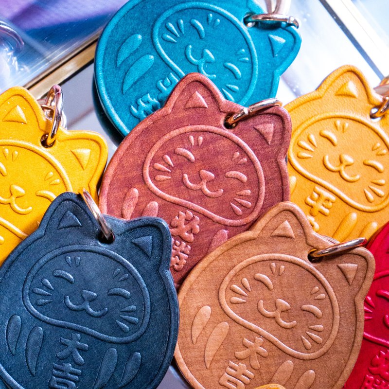 [Customizable] Cat Dharma Keychain Charm Italian Leather Leather Full Handmade Vegetable Tanned Leather - ที่ห้อยกุญแจ - หนังแท้ หลากหลายสี