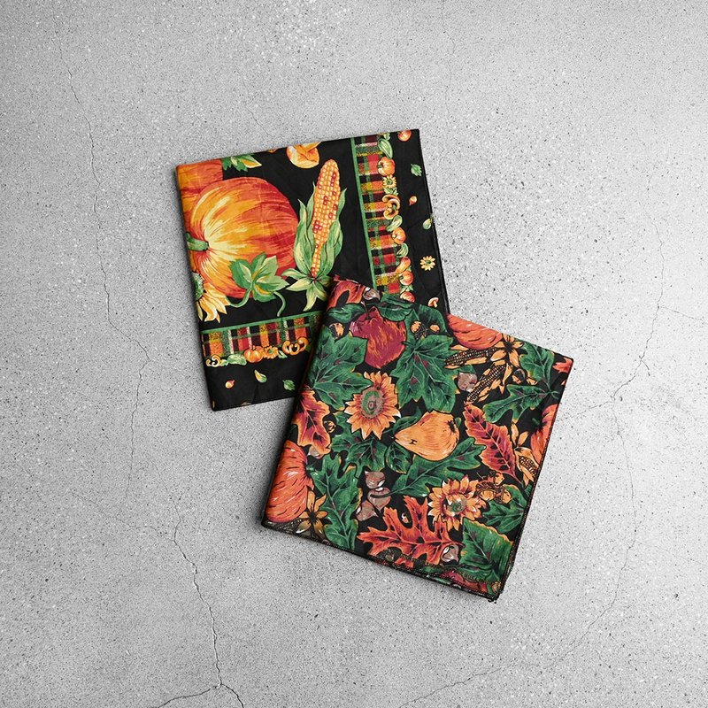 Vintage Bandana 美式方巾 / Vintage 台北古著店 - 手帕 - 棉．麻 多色
