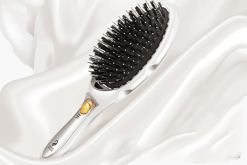 Japan KOIZUMI Strongest 9-in-1 Natural Mane Negative Ion Hairdressing Comb-KBE-G410-WE - Other Small Appliances - Plastic White