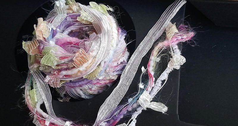 引き揃え糸　2.0m - 編み物/刺繍/羊毛フェルト/裁縫 - ポリエステル ピンク