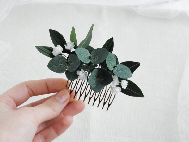 Bridal hair comb with gypsophila and eucalyptus Flowers hair comb bride - 髮夾/髮圈 - 其他材質 綠色