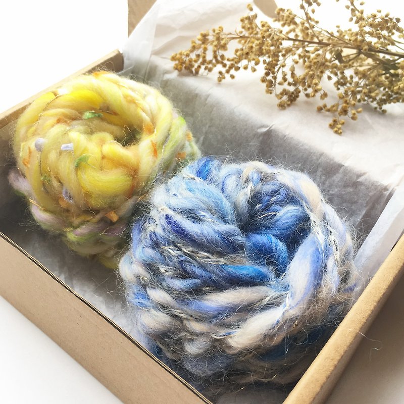 DIY hand-spun color line ball bag / hand spinning line / wool / DIY material / hand made material package - Knitting, Embroidery, Felted Wool & Sewing - Wool Multicolor