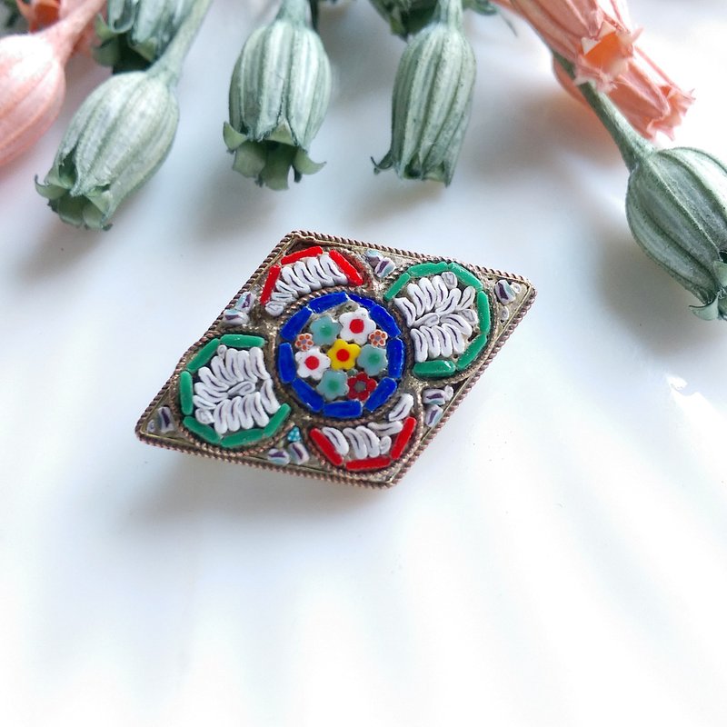 【西洋古董飾品 】ITALY 微型馬賽克 菱形 花卉 別針 - 胸針 - 其他材質 金色