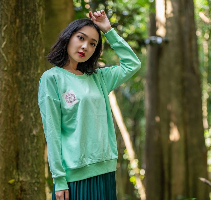 朵兒日常 長袖上衣cozy print Tee - 女 T 恤 - 棉．麻 綠色