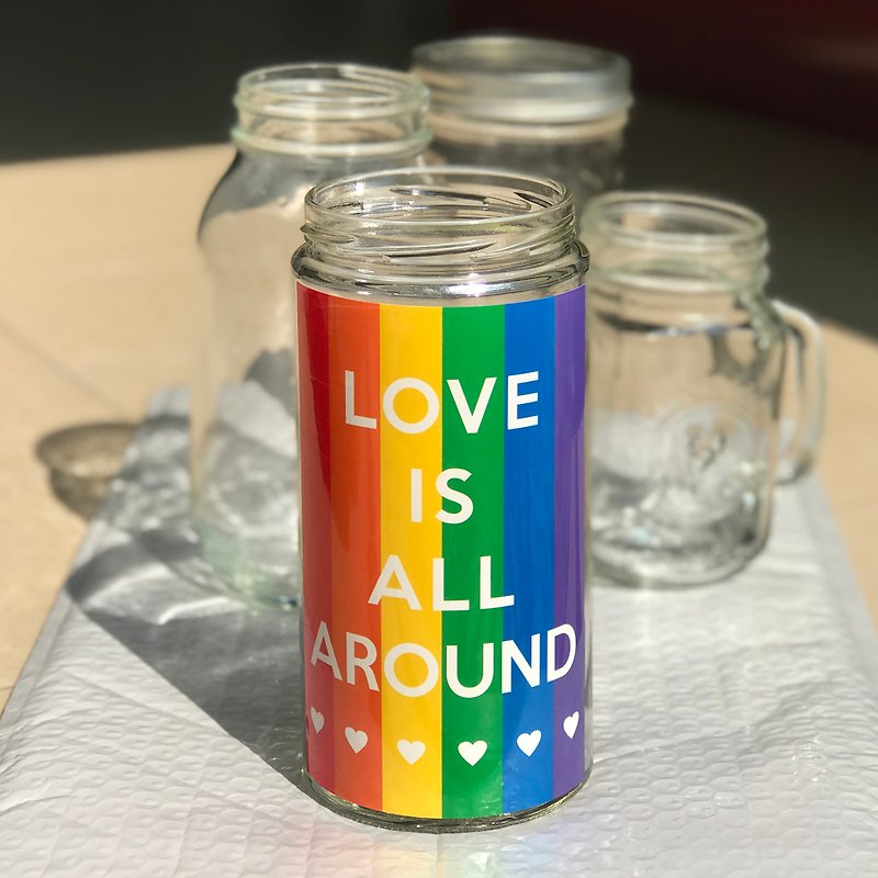 Six-color rainbow sticker-LOVE IS ALL AROUND - สติกเกอร์ - วัสดุกันนำ้ หลากหลายสี