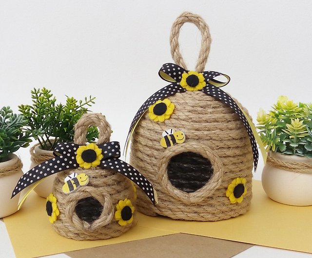 Bee Hive, Bee Skep, Bee Decorations, Bee House with Sunflower, Bee Tiered  Tray - Shop GnomesByEkaterina Stuffed Dolls & Figurines - Pinkoi