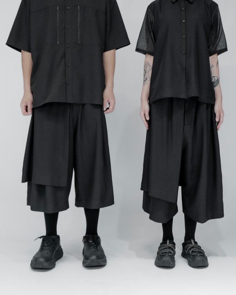 MUKK DESIGN 單片造型七分短褲 - 男短褲/工作短褲 - 聚酯纖維 黑色