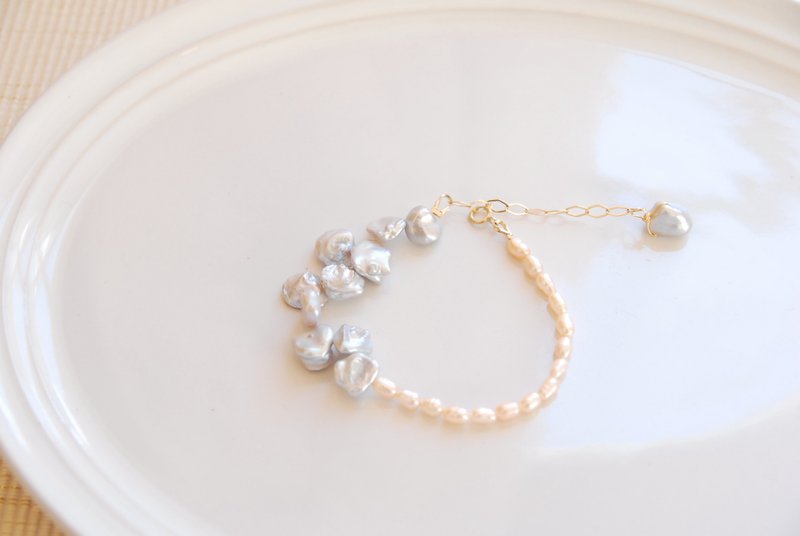グレーケシとライス型パールのブレスレット　１４kgf - ブレスレット - 真珠 シルバー