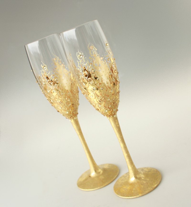 Gold Wedding Champaghe Glasses,  hand-painted , set of 2 - แก้วไวน์ - แก้ว สีทอง