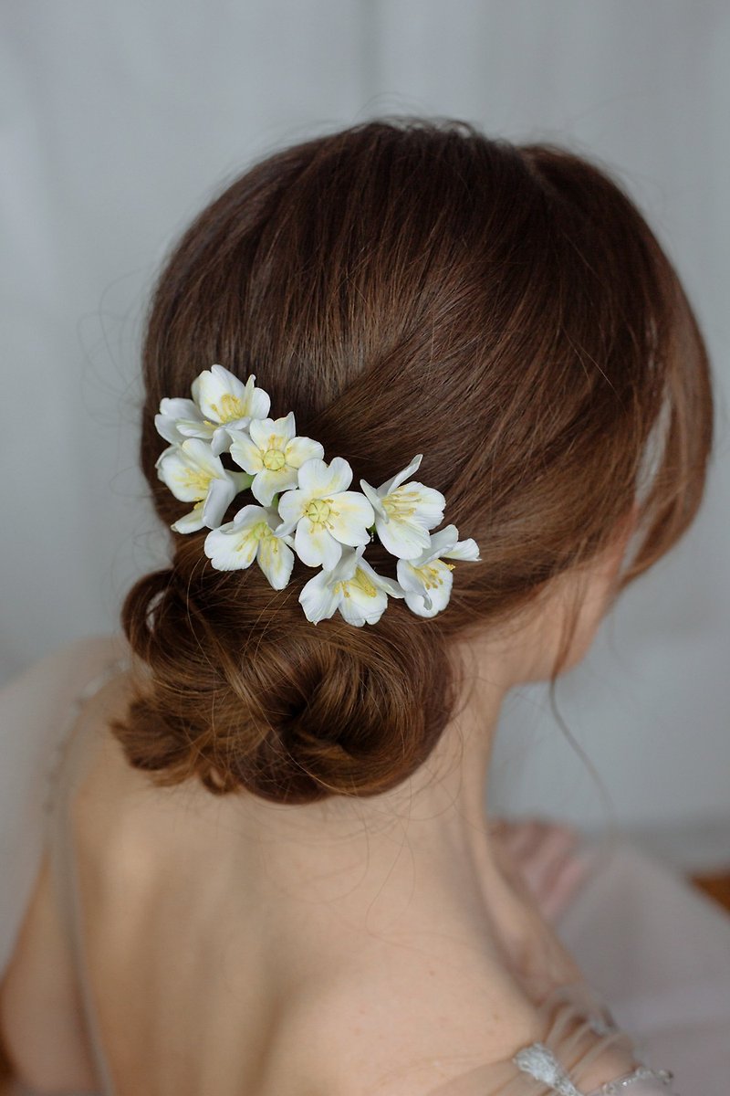 綠葉新娘花朵髮梳 - 婚禮髮飾 - 鄉村婚禮頭飾 - 髮飾 - 黏土 白色