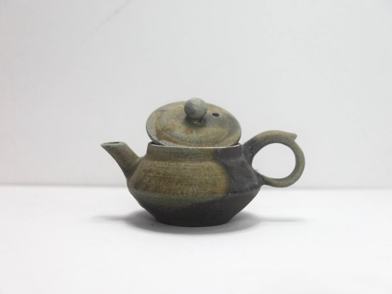 チベットグリーンの薪焼き手作りティーポット - 急須・ティーカップ - 陶器 