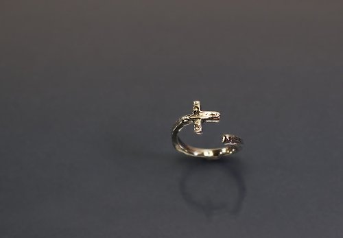 Maple jewelry design 質感系列-十字架皺縮質感開口925銀戒