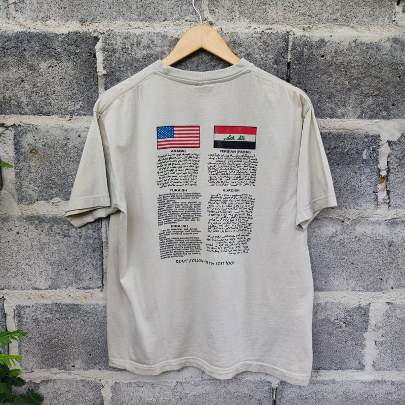 Vintage Operation Iraqi Freedom 2003  Don't Follow Me I'm Lost Too T-Shirt - 男 T 恤 - 棉．麻 卡其色