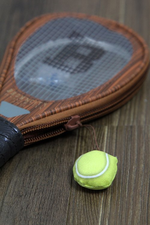 日本Magnets網球拍造型卡片夾/證件套/零錢包(咖啡)-現貨- 設計館SÜSS Living生活良品其他- Pinkoi
