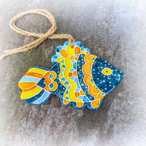 陶器の魚の壁飾り、黄色と青の魚の飾り、陶器の魚の壁アート、魚