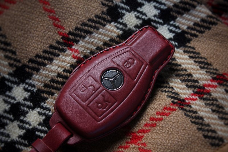 (Spot version) Mercedes Benz A250 C300 W205 W213 CLA CLS car key leather case - ที่ห้อยกุญแจ - หนังแท้ สีดำ