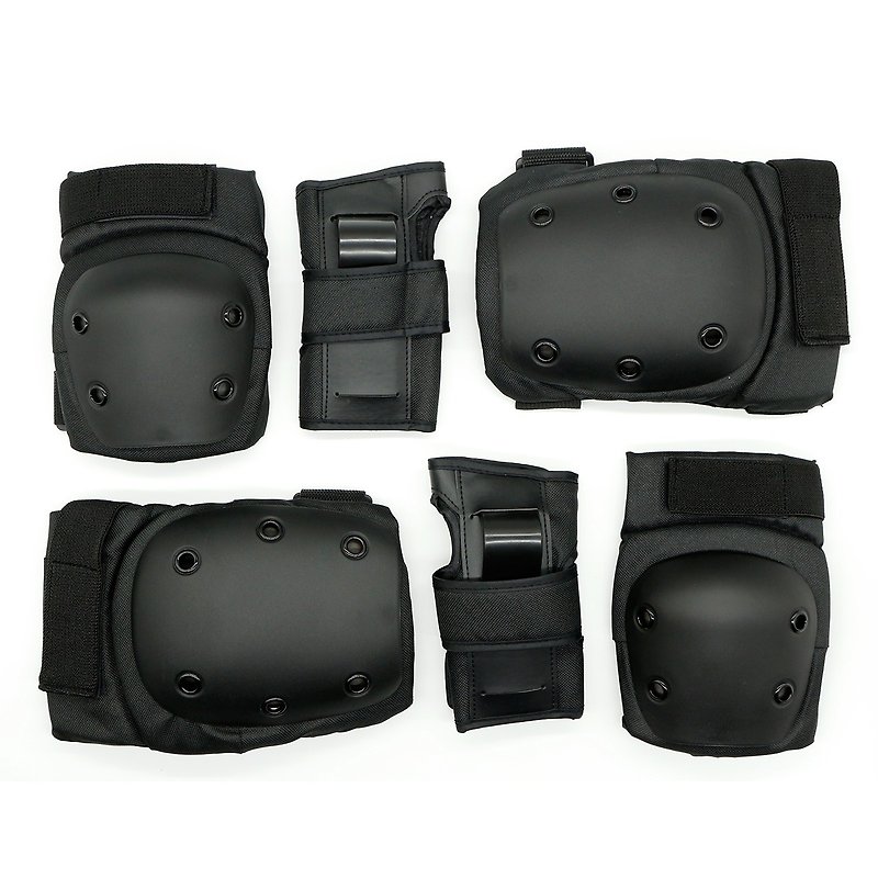 KRUZER protective gear set - อุปกรณ์เสริมกีฬา - วัสดุอื่นๆ สีดำ