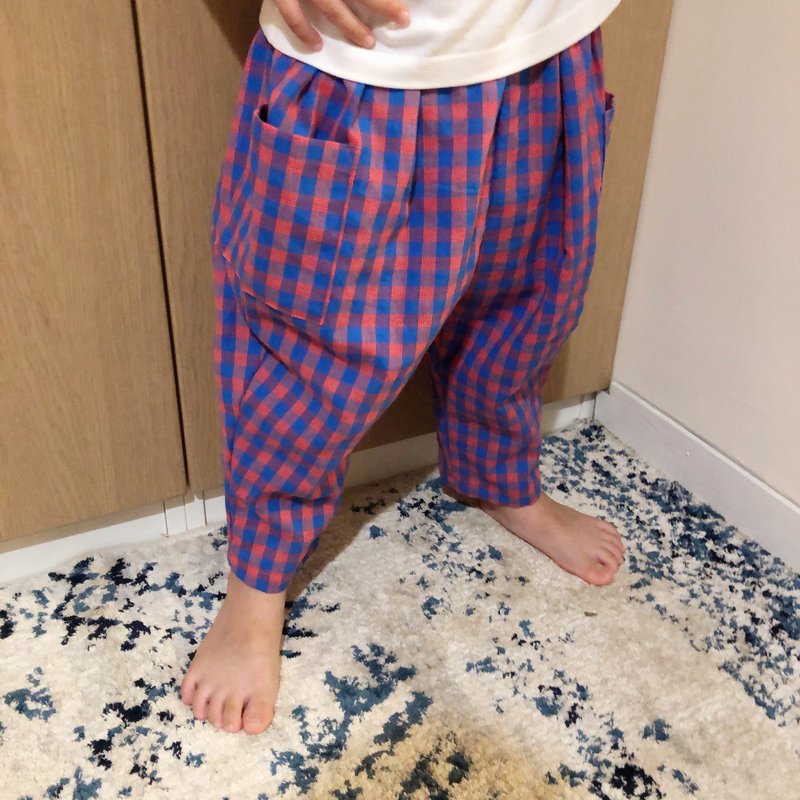 歡樂的粉藍格子蘿蔔褲  限量2件 - 男/女童長褲/短褲 - 棉．麻 多色