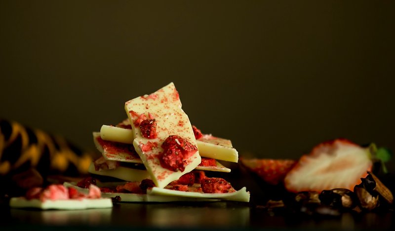 White Strawberry Barks - ช็อกโกแลต - วัสดุอื่นๆ สีแดง