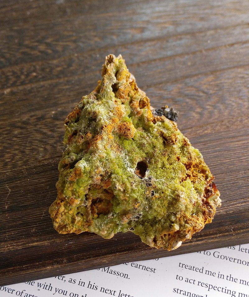 Pyromorphite 廣西產地 磷氯鉛礦 天然礦石 原礦 - 擺飾/家飾品 - 其他材質 