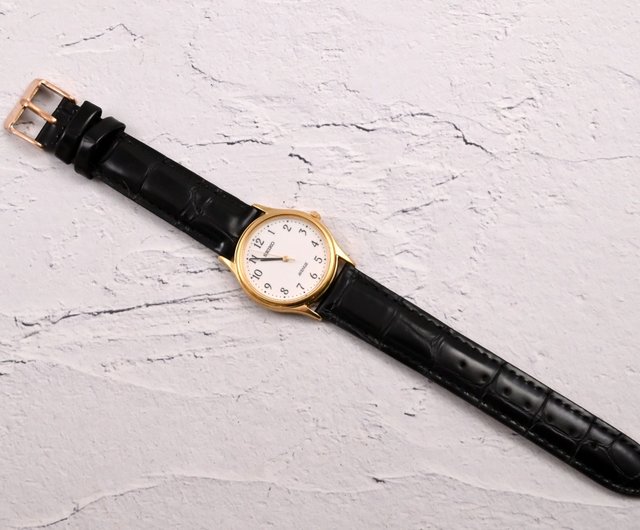 ヴィンテージ 1984年 SEIKO Avenue クォーツ腕時計 32mm