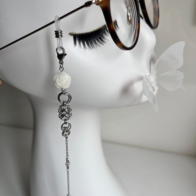 Rose carved shell (white) Stainless Steel glasses chain mask chain neck chain dual use three uses multi-purpose - Necklaces - Stainless Steel White