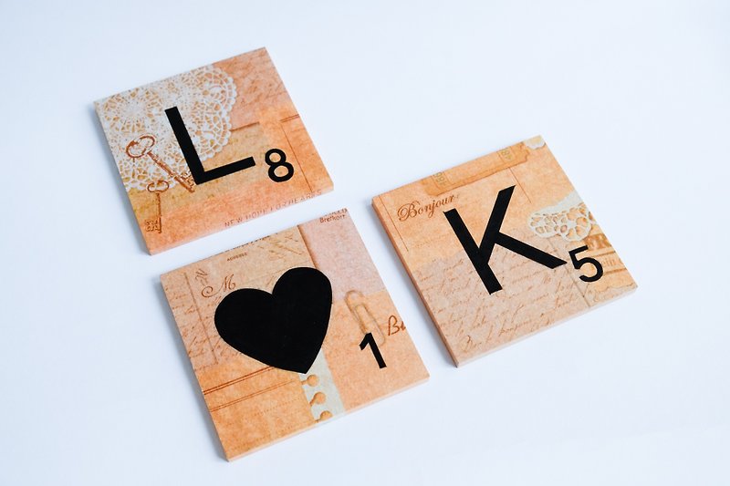 度身訂造 - 婚禮木製拼詞遊戲英文字母裝飾 - 擺飾/家飾品 - 木頭 