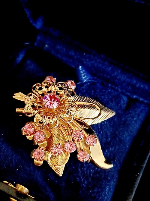 老時光製造所 vintage jewelry 古典粉彩萊茵繁薈花卉別針