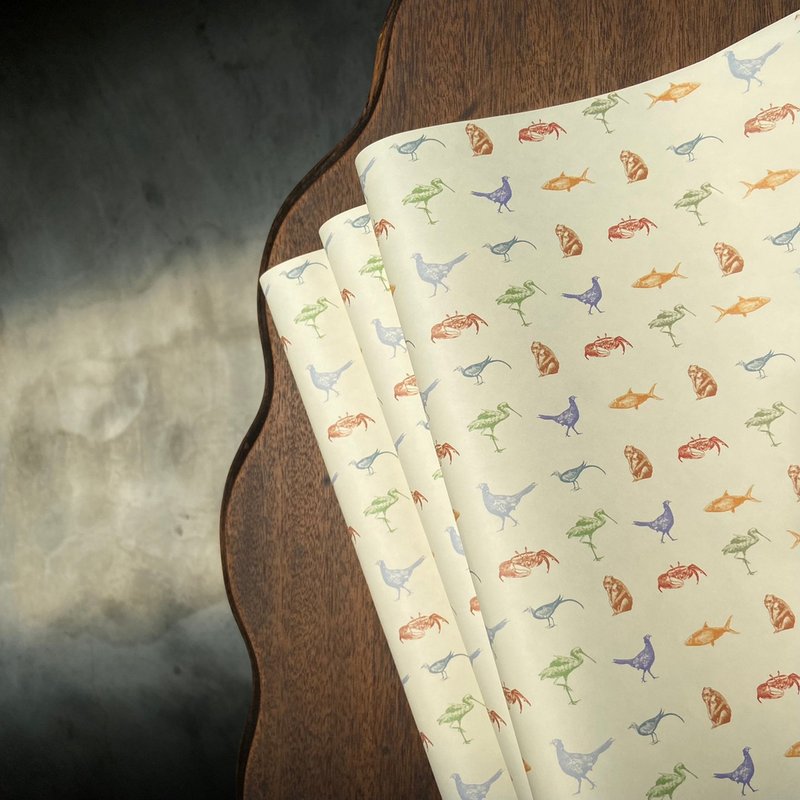 | Tainan Animal Arrangement | Wrapping Paper - วัสดุห่อของขวัญ - กระดาษ หลากหลายสี