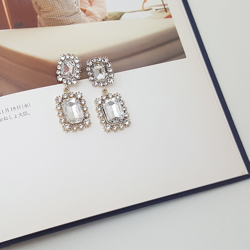 Rectangle white Cubic Zirconia Earrings,Swarovski Rhinestone Stud Earrings - Earrings & Clip-ons - Other Materials White