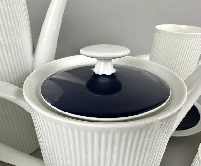 The amazing Ceramic Set is a - German Kitchenware