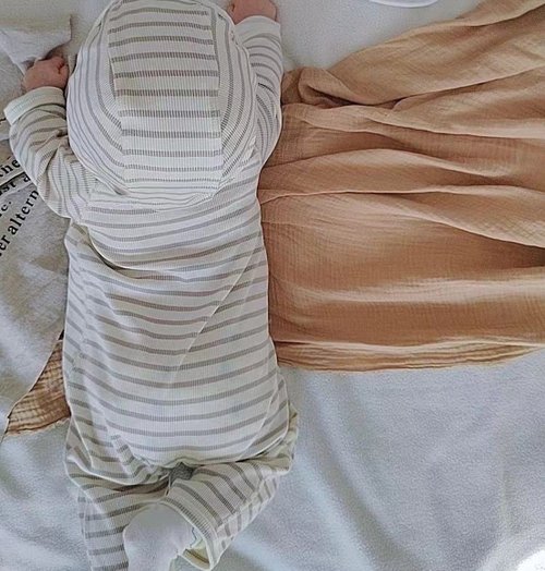 BABY-MURMUR 滿滿 彌月禮盒 親子裝 2件 蛇寶寶刻字紀念綁帶護肚衣 嬰兒莫代爾純棉