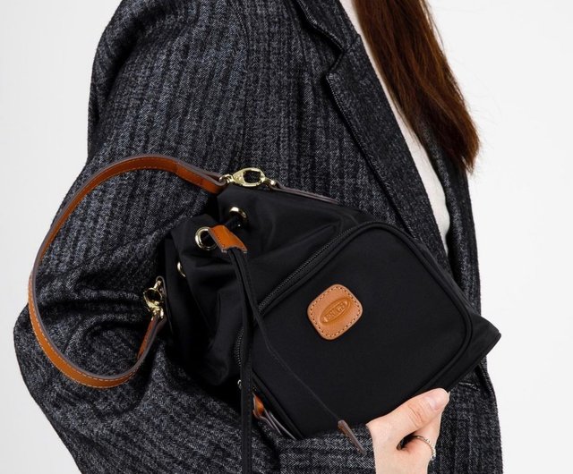 BRIC' S】X collection side back/hand bucket bag dark blue