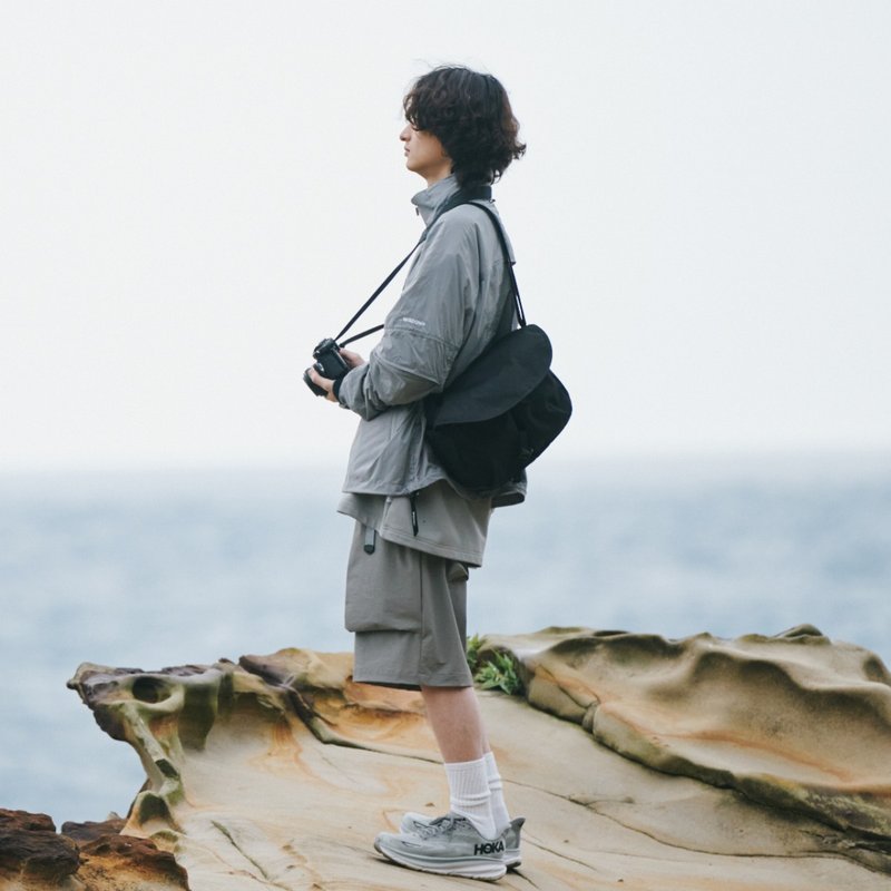 VON 數碼單鏡反光相機袋 (暗黑) - 側背包/斜背包 - 環保材質 黑色