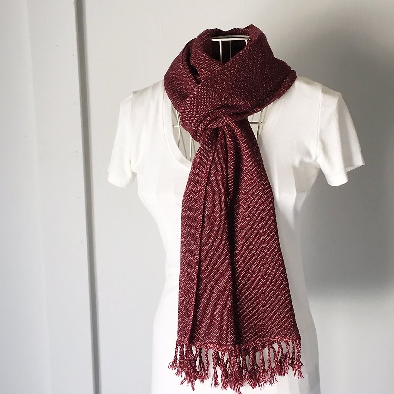 Unisex hand-woven scarf "Wine red with White dots" - ผ้าพันคอ - ขนแกะ สีแดง
