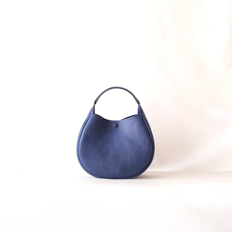 One-handle mini tote [holly] Blue Hand-stitched - กระเป๋าถือ - หนังแท้ 