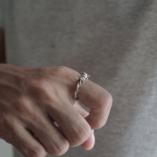 ユニセックスシルバーリング ユニセックス シルバー リング コンテンポラリー - メルカリ